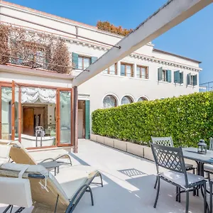 ai-cavalieri-di-venezia.hotelslidodijesolo.com/